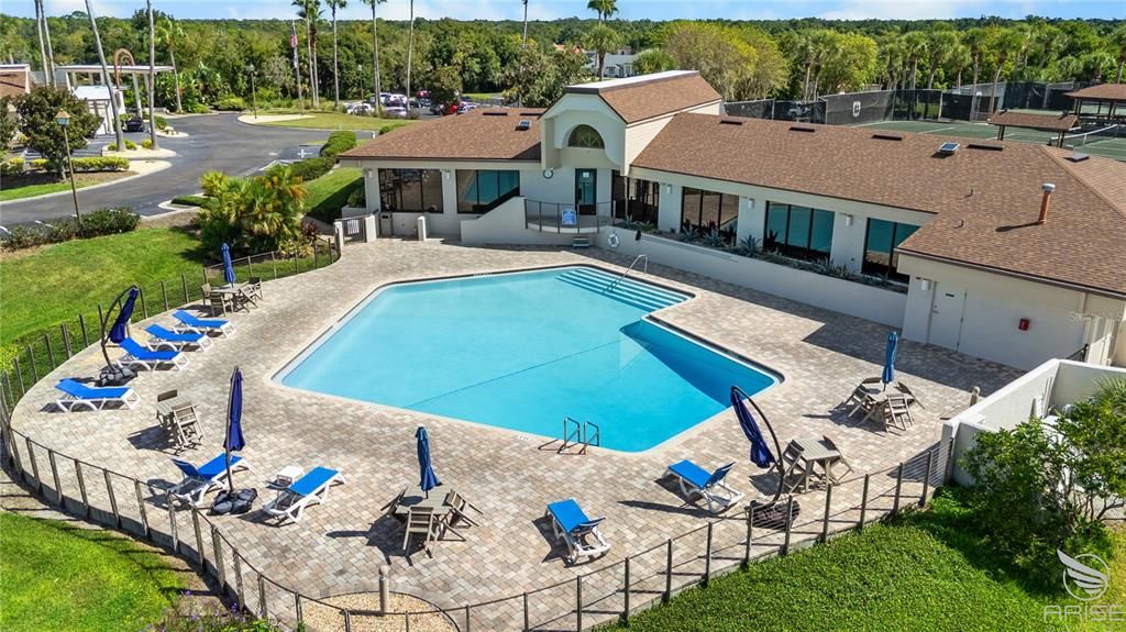 For Sale: $675,000 (3 beds, 2 baths, 2371 Square Feet)