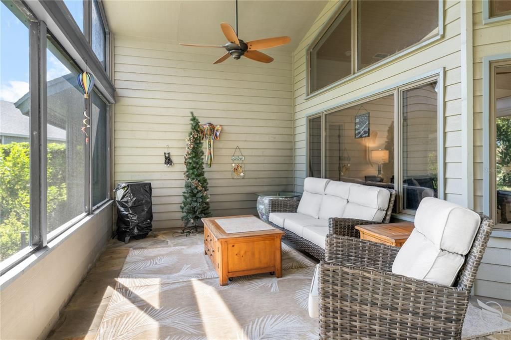 For Sale: $675,000 (3 beds, 2 baths, 2371 Square Feet)