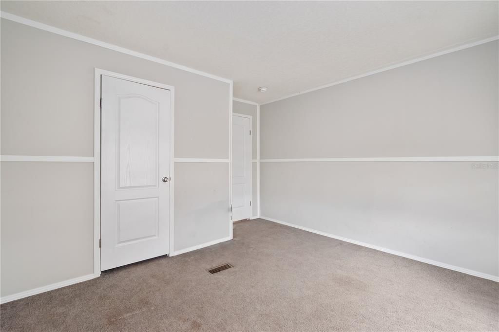 For Sale: $315,000 (3 beds, 2 baths, 1456 Square Feet)