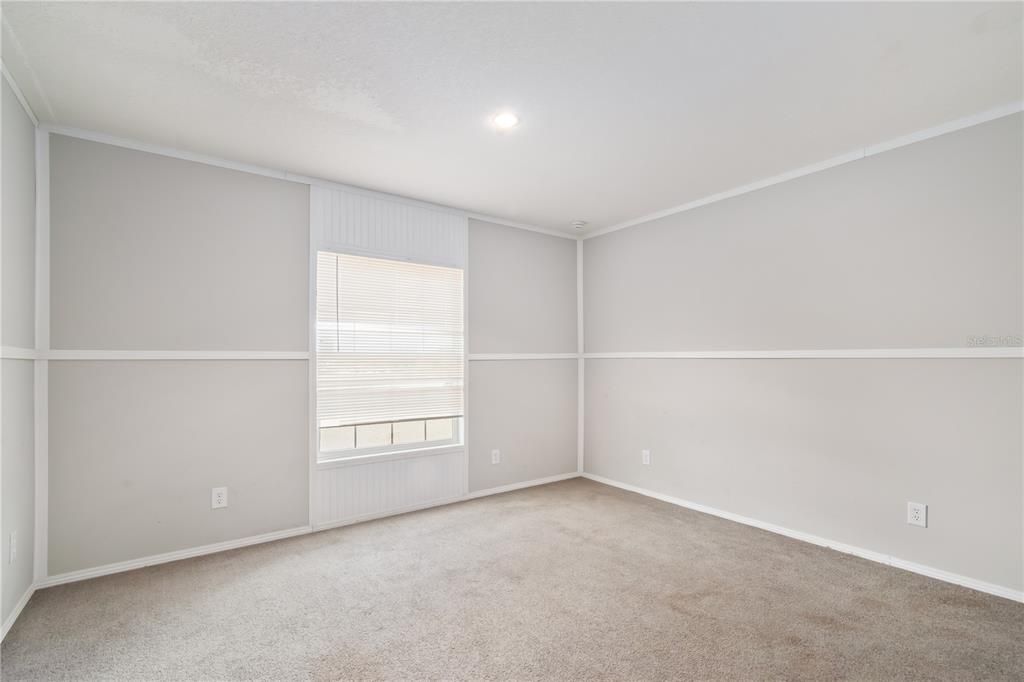 For Sale: $315,000 (3 beds, 2 baths, 1456 Square Feet)