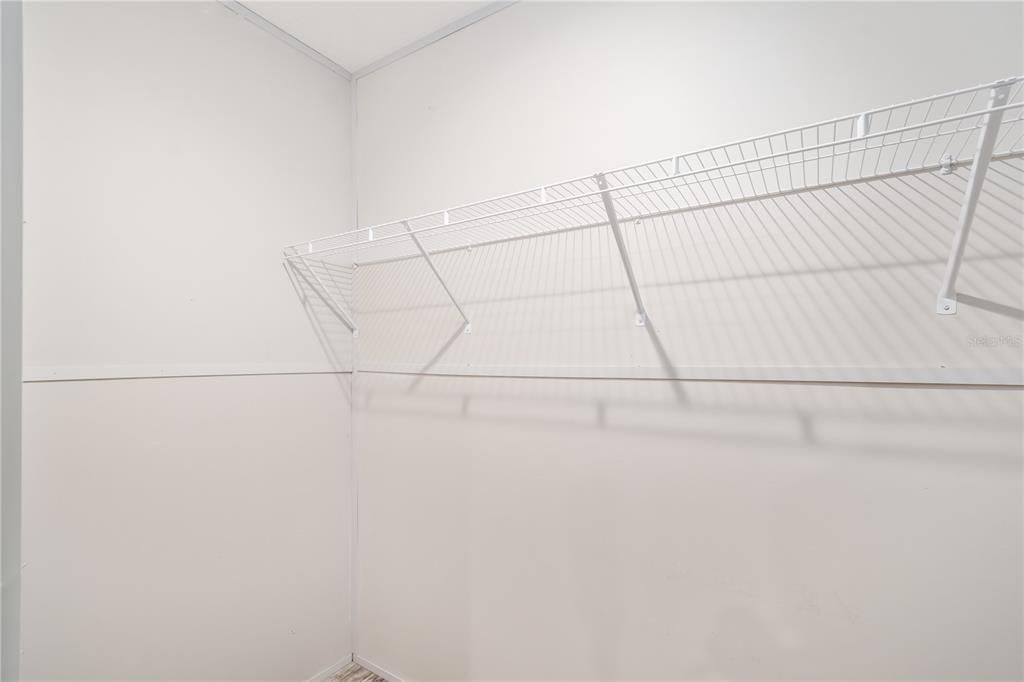 For Sale: $315,000 (3 beds, 2 baths, 1456 Square Feet)