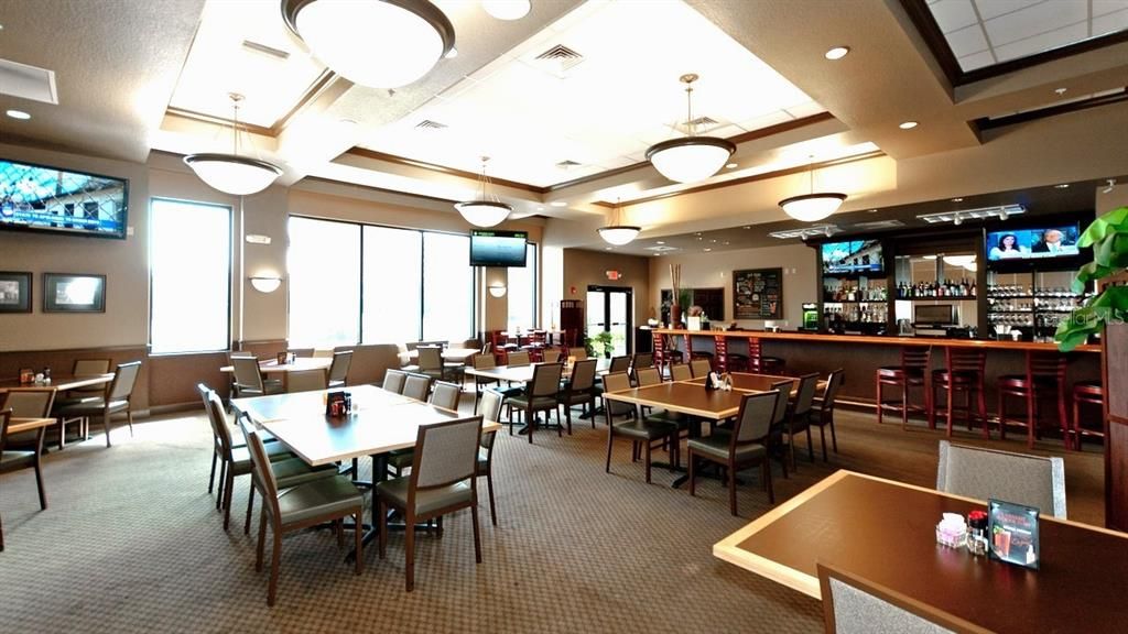 Под контрактом: $249,900 (2 спален, 2 ванн, 1316 Квадратных фут)