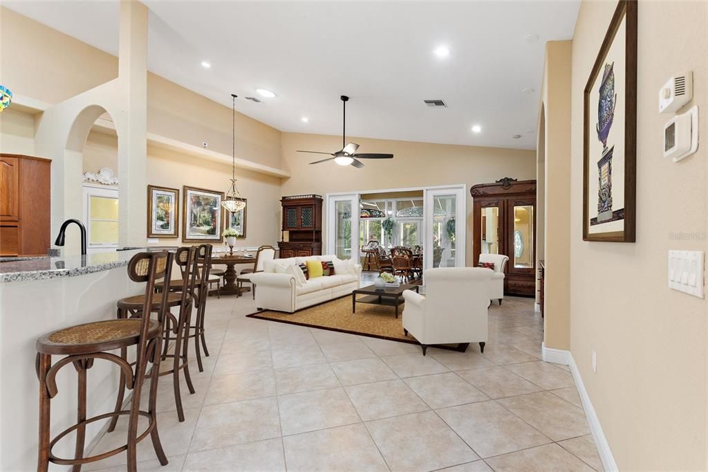 For Sale: $899,000 (3 beds, 2 baths, 1779 Square Feet)