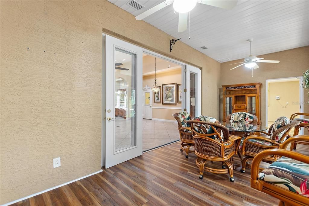 For Sale: $899,000 (3 beds, 2 baths, 1779 Square Feet)