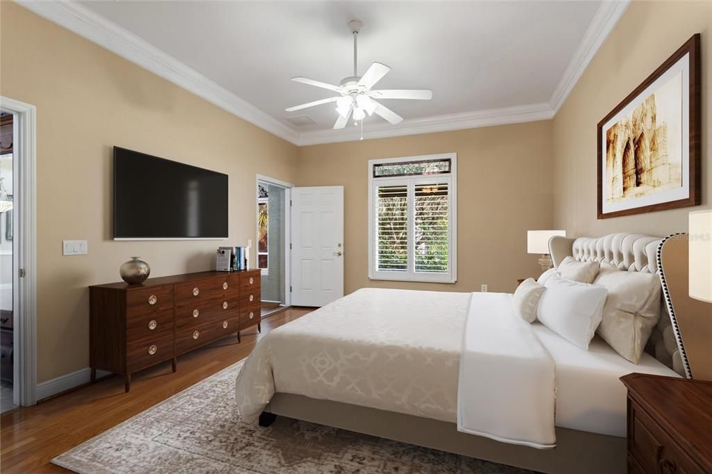 For Sale: $899,000 (3 beds, 2 baths, 1779 Square Feet)