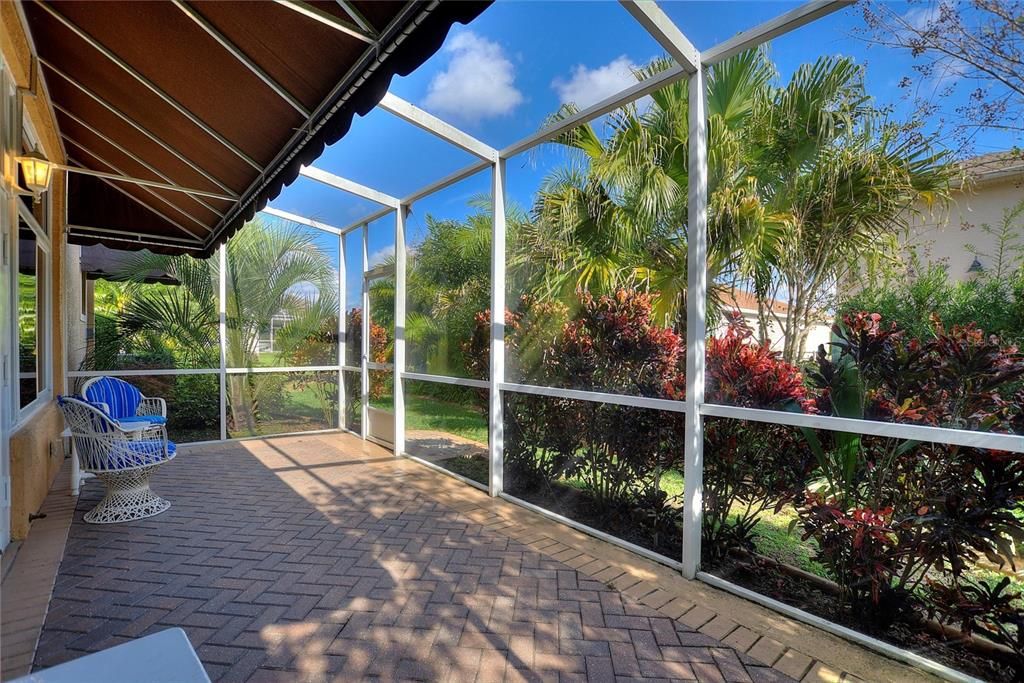 For Sale: $899,000 (3 beds, 2 baths, 1779 Square Feet)