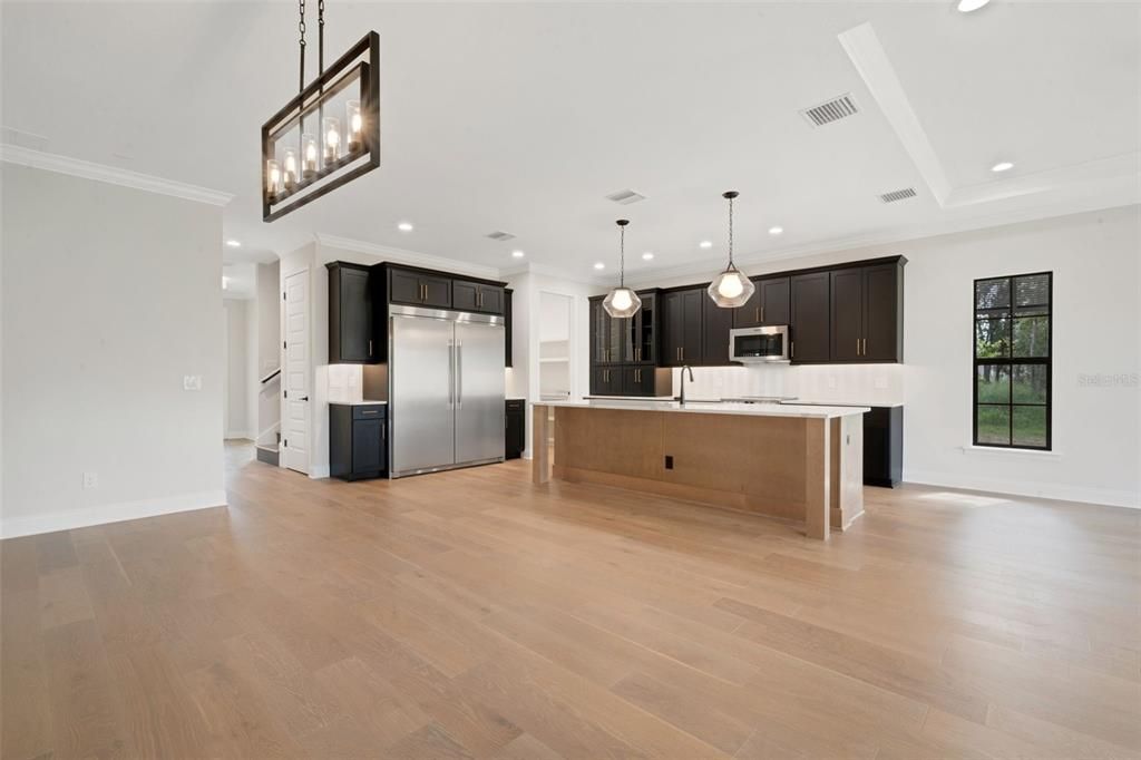 На продажу: $829,900 (5 спален, 4 ванн, 3127 Квадратных фут)