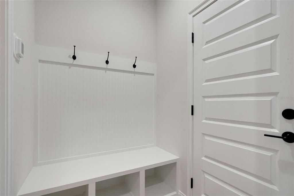 На продажу: $829,900 (5 спален, 4 ванн, 3127 Квадратных фут)