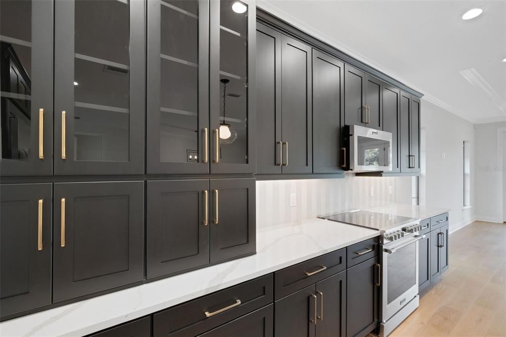 На продажу: $829,900 (5 спален, 4 ванн, 3127 Квадратных фут)