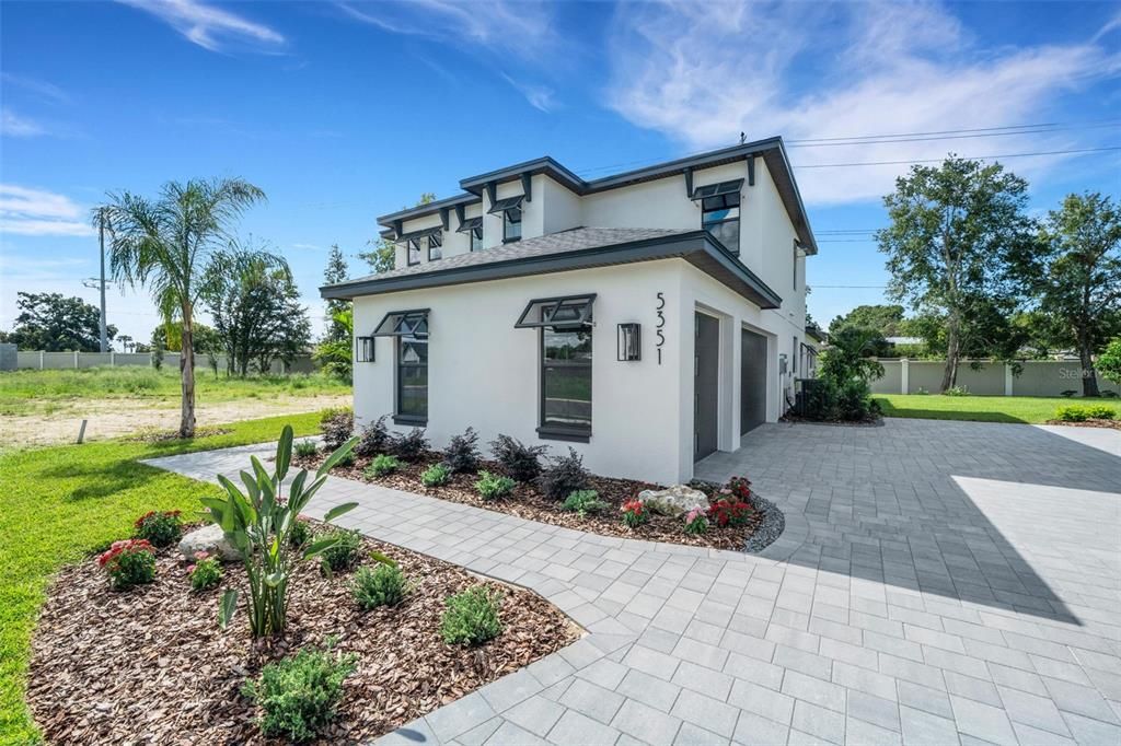 На продажу: $829,900 (5 спален, 4 ванн, 3127 Квадратных фут)