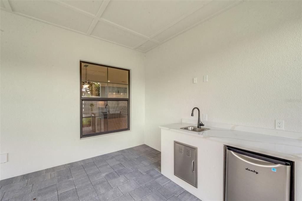 На продажу: $829,900 (5 спален, 4 ванн, 3127 Квадратных фут)