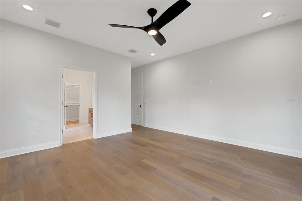 На продажу: $829,900 (5 спален, 4 ванн, 3127 Квадратных фут)