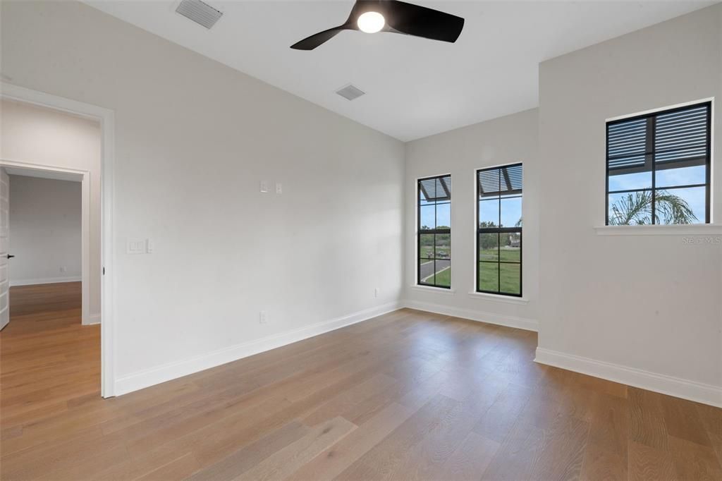 На продажу: $829,900 (5 спален, 4 ванн, 3127 Квадратных фут)