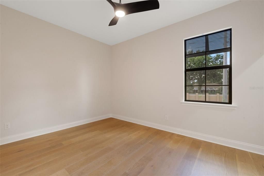 На продажу: $829,900 (5 спален, 4 ванн, 3127 Квадратных фут)