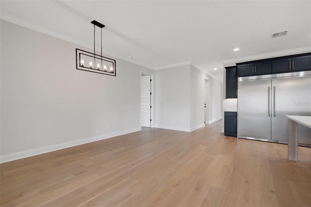 На продажу: $829,900 (5 спален, 4 ванн, 3127 Квадратных фут)