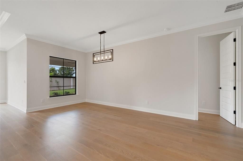 На продажу: $829,900 (5 спален, 4 ванн, 3127 Квадратных фут)