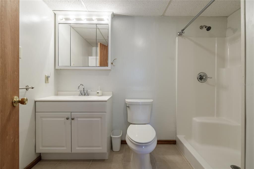 For Sale: $299,000 (4 beds, 2 baths, 2528 Square Feet)