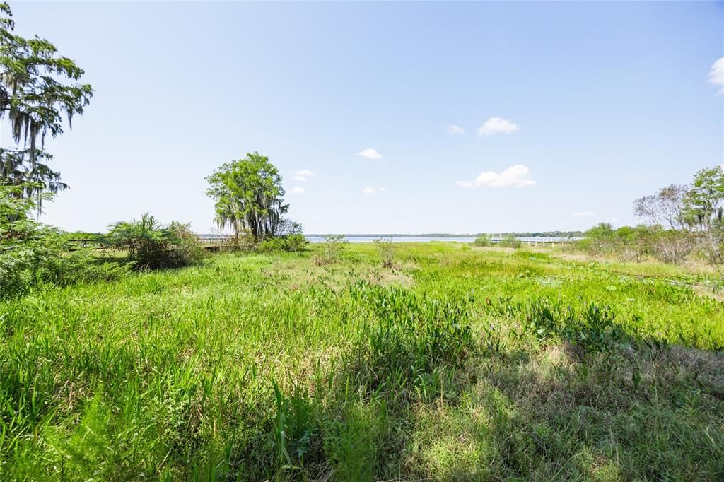 For Sale: $299,000 (4 beds, 2 baths, 2528 Square Feet)