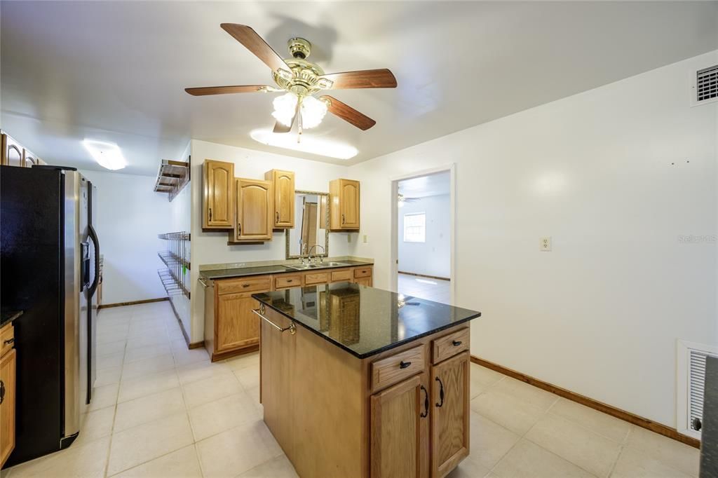 For Sale: $299,000 (4 beds, 2 baths, 2528 Square Feet)