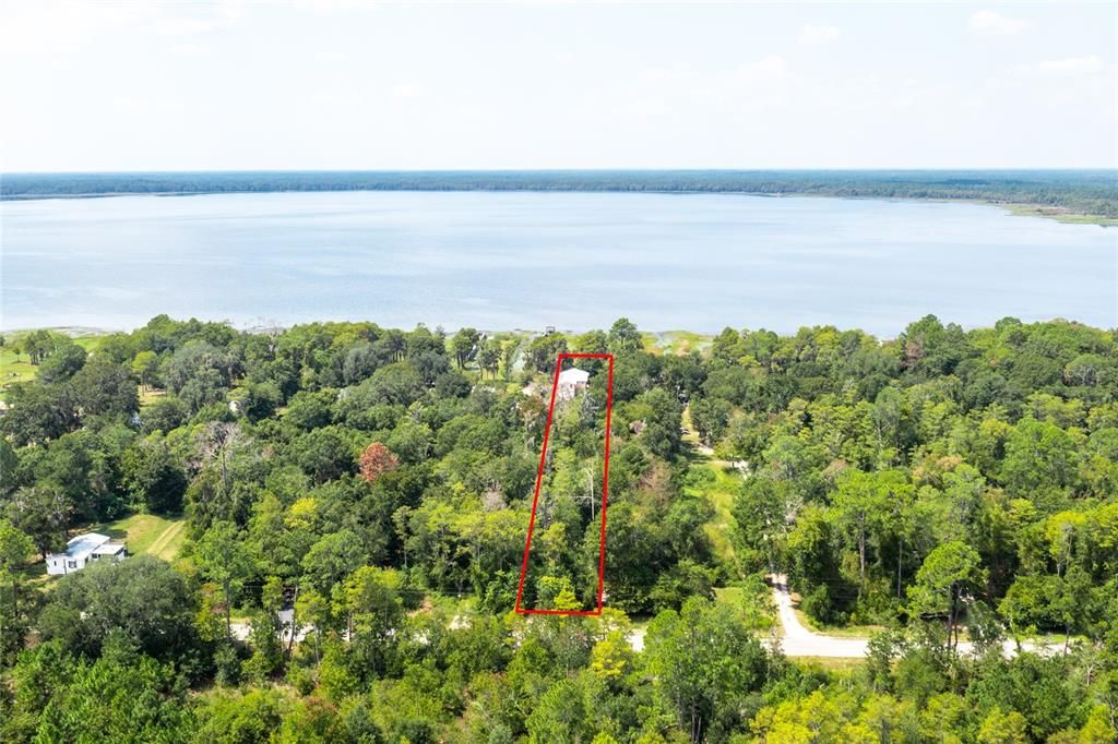 For Sale: $299,000 (4 beds, 2 baths, 2528 Square Feet)