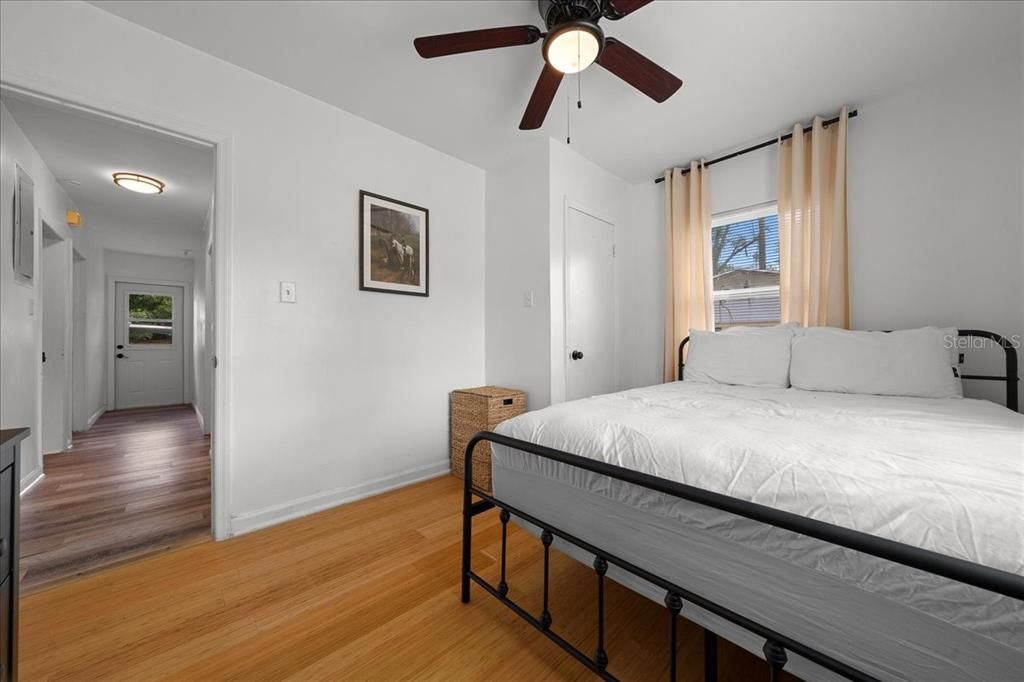 En Venta: $275,000 (3 camas, 1 baños, 1376 Pies cuadrados)