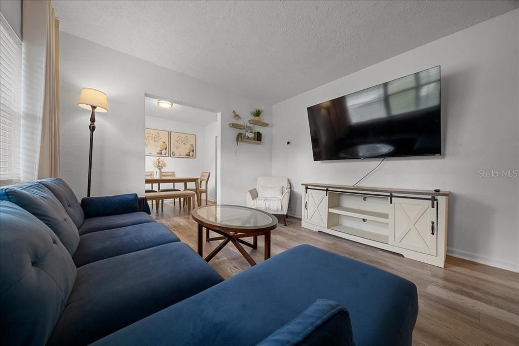 En Venta: $275,000 (3 camas, 1 baños, 1376 Pies cuadrados)