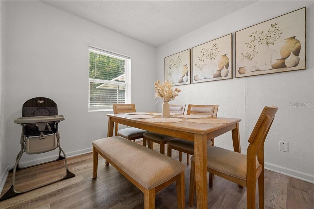 En Venta: $275,000 (3 camas, 1 baños, 1376 Pies cuadrados)