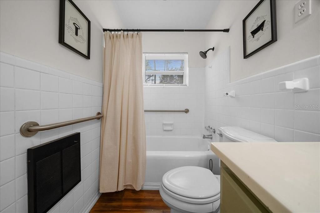 En Venta: $275,000 (3 camas, 1 baños, 1376 Pies cuadrados)