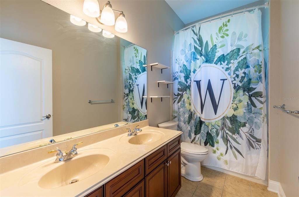 Active With Contract: $759,000 (4 beds, 3 baths, 3374 Square Feet)