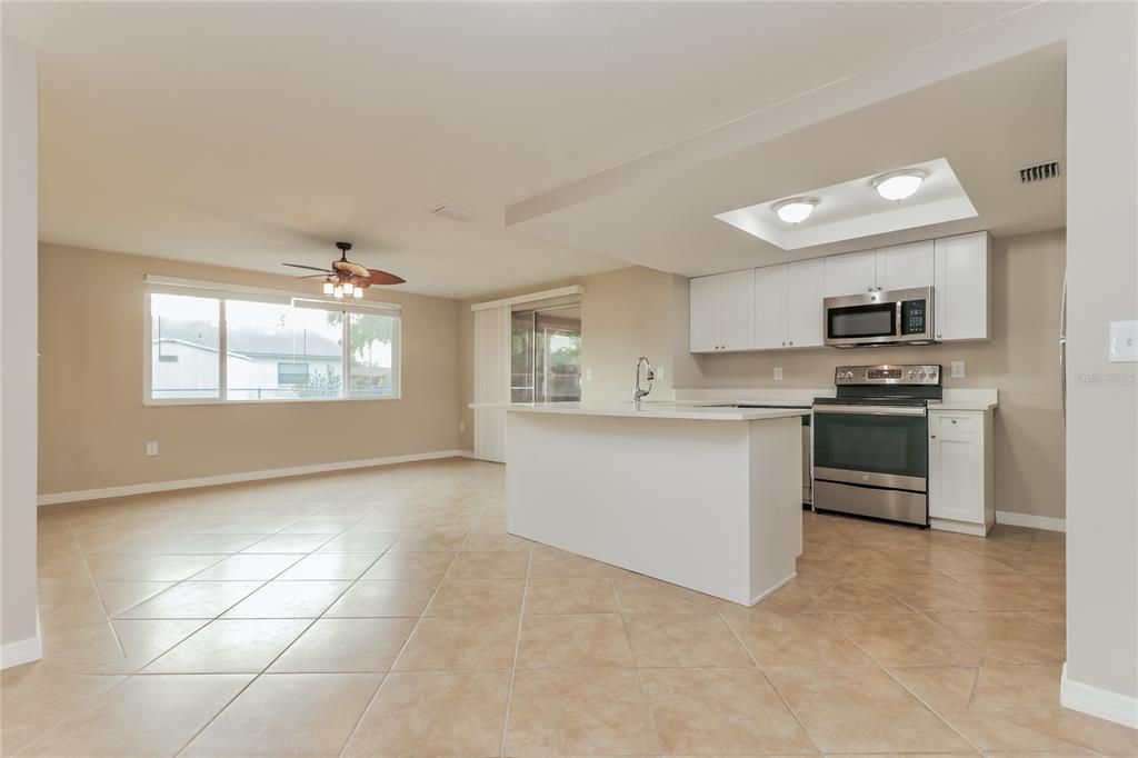 For Rent: $2,005 (3 beds, 2 baths, 1508 Square Feet)