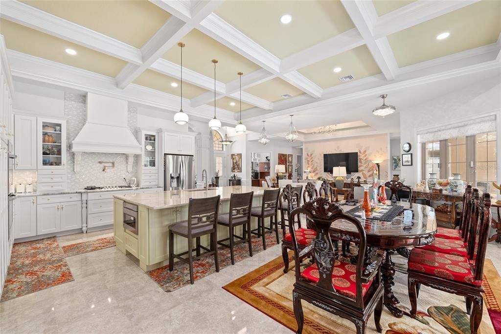 En Venta: $1,175,000 (4 camas, 3 baños, 3360 Pies cuadrados)