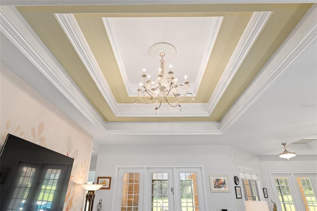 En Venta: $1,175,000 (4 camas, 3 baños, 3360 Pies cuadrados)