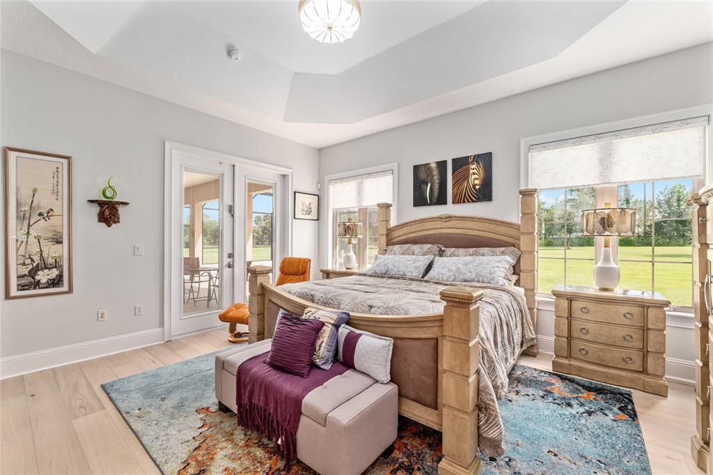 En Venta: $1,175,000 (4 camas, 3 baños, 3360 Pies cuadrados)