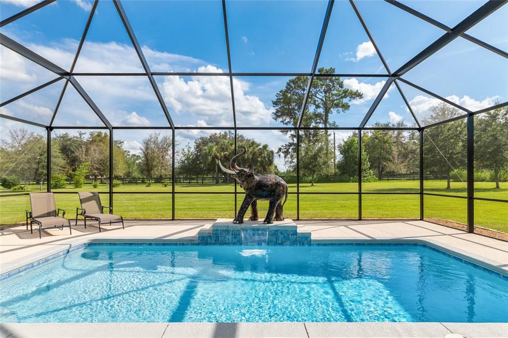 En Venta: $1,175,000 (4 camas, 3 baños, 3360 Pies cuadrados)