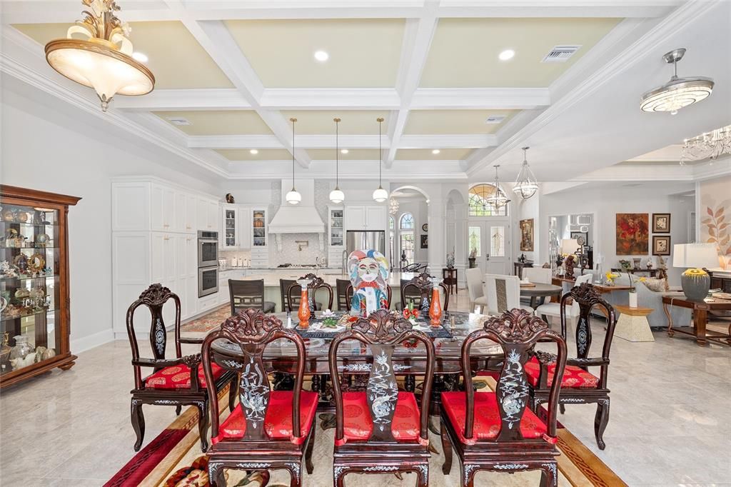 En Venta: $1,175,000 (4 camas, 3 baños, 3360 Pies cuadrados)