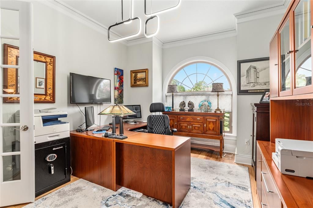 En Venta: $1,175,000 (4 camas, 3 baños, 3360 Pies cuadrados)