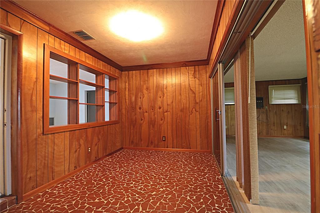 En Renta: $1,850 (2 camas, 1 baños, 1637 Pies cuadrados)