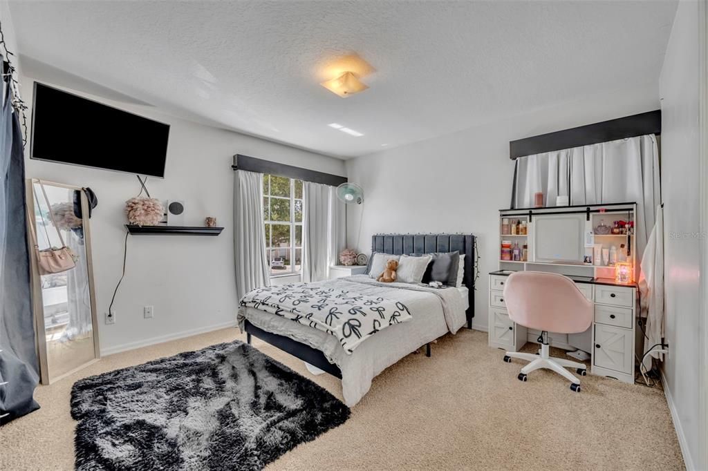 На продажу: $779,900 (5 спален, 4 ванн, 3528 Квадратных фут)