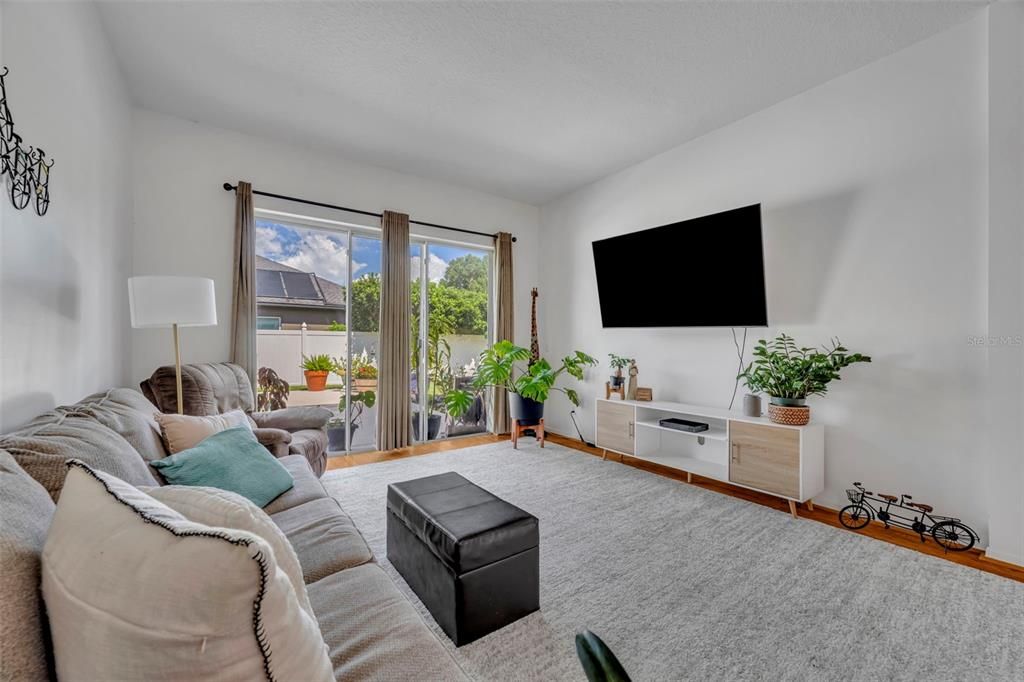 На продажу: $779,900 (5 спален, 4 ванн, 3528 Квадратных фут)