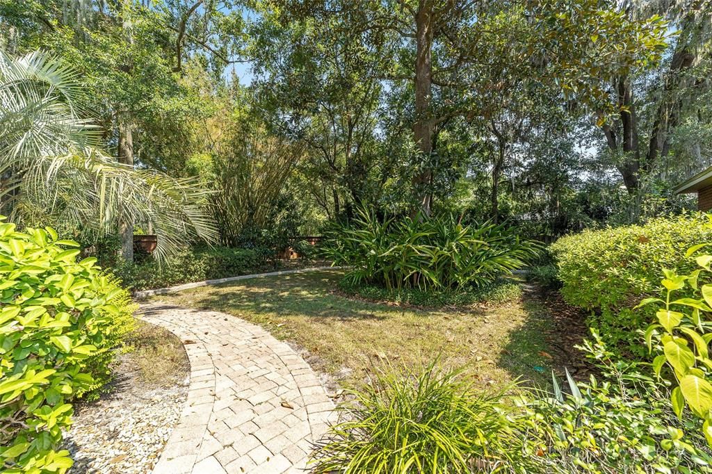 待售: $800,000 (4 贝兹, 3 浴室, 3037 平方英尺)