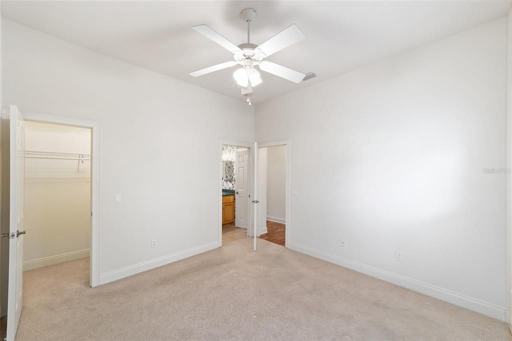 待售: $800,000 (4 贝兹, 3 浴室, 3037 平方英尺)