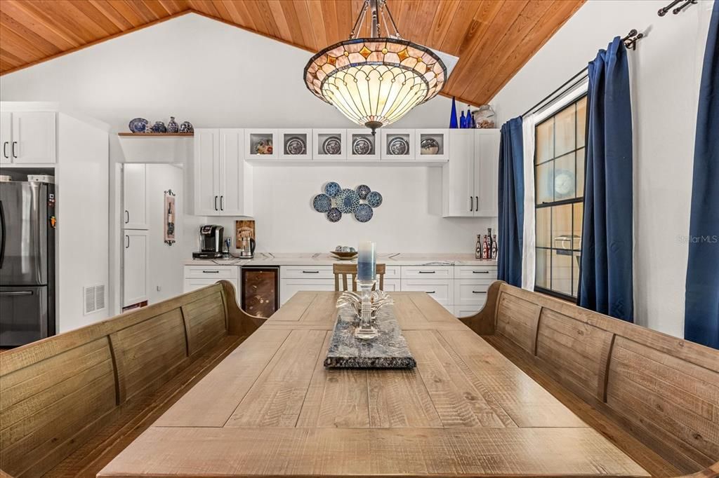 На продажу: $1,200,000 (7 спален, 5 ванн, 4356 Квадратных фут)