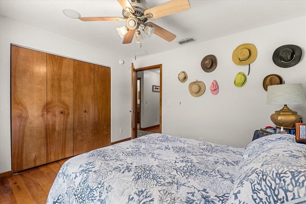 На продажу: $1,200,000 (7 спален, 5 ванн, 4356 Квадратных фут)