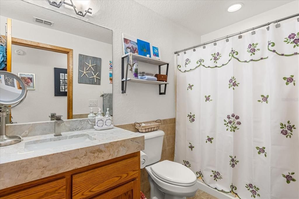 На продажу: $1,200,000 (7 спален, 5 ванн, 4356 Квадратных фут)