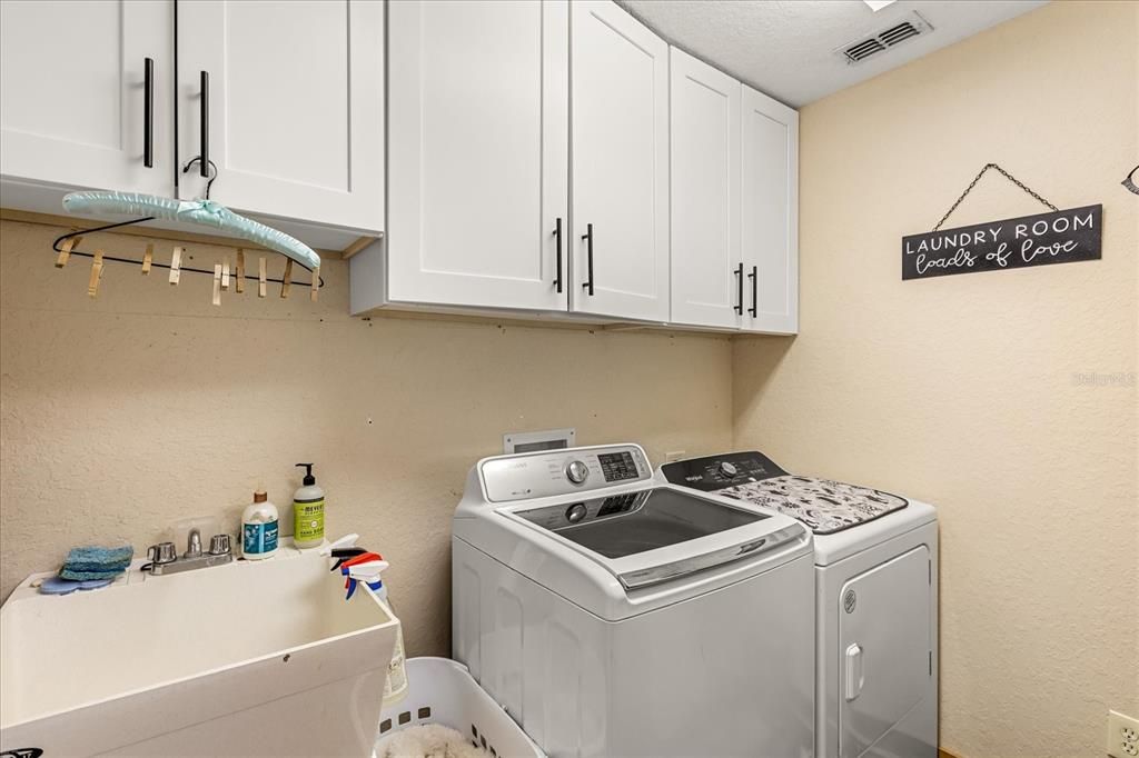 На продажу: $1,200,000 (7 спален, 5 ванн, 4356 Квадратных фут)