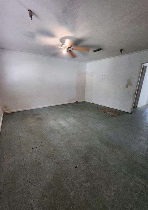 En Venta: $289,900 (5 camas, 4 baños, 3175 Pies cuadrados)