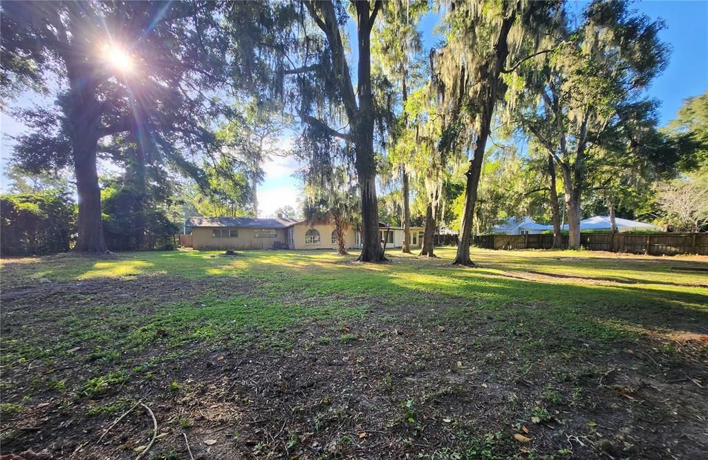 En Venta: $289,900 (5 camas, 4 baños, 3175 Pies cuadrados)