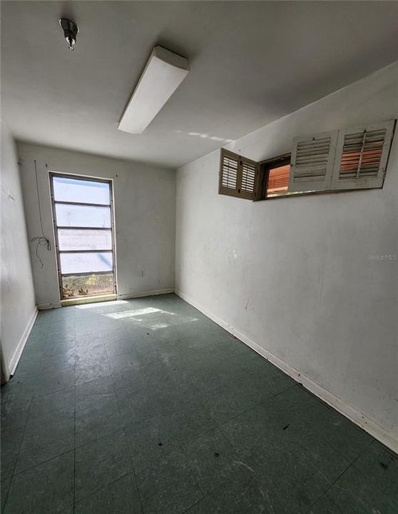 En Venta: $289,900 (5 camas, 4 baños, 3175 Pies cuadrados)