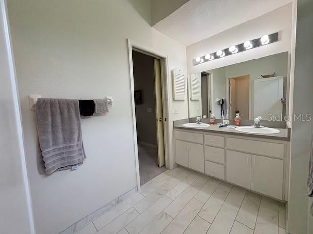 待售: $374,900 (3 贝兹, 2 浴室, 1752 平方英尺)