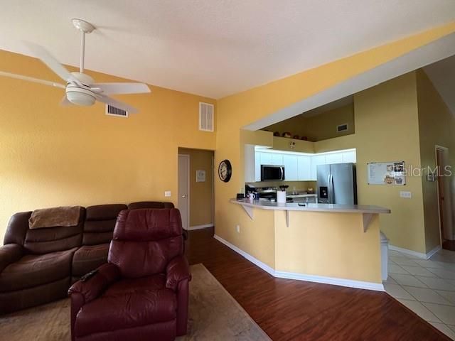 待售: $374,900 (3 贝兹, 2 浴室, 1752 平方英尺)